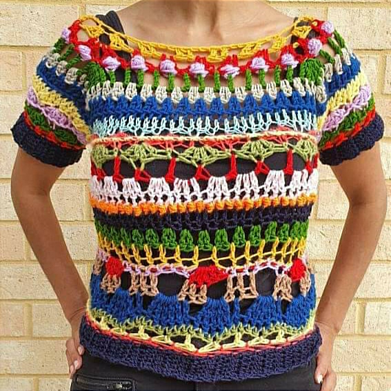 Connecting Cropped Sweater – Free Crochet Pattern – Secret Crochet Box